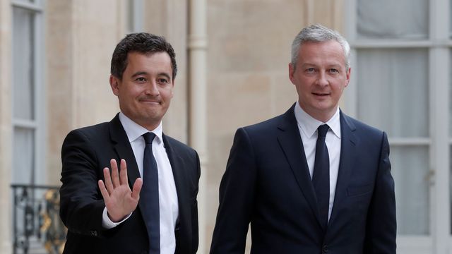 exigen la renuncia de un ministro de francés 
