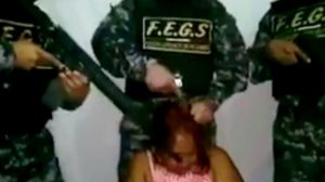 Video decapitación de la líder de los Zetas