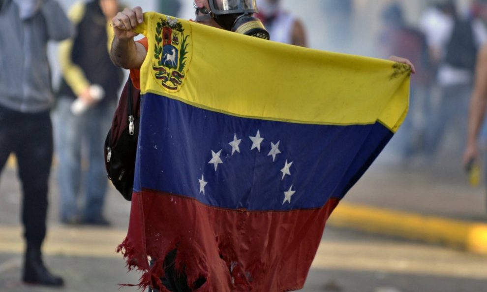 venezolanos en huelga