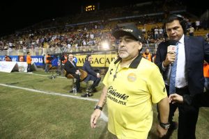 Maradona planea hacer un "Dream Team"