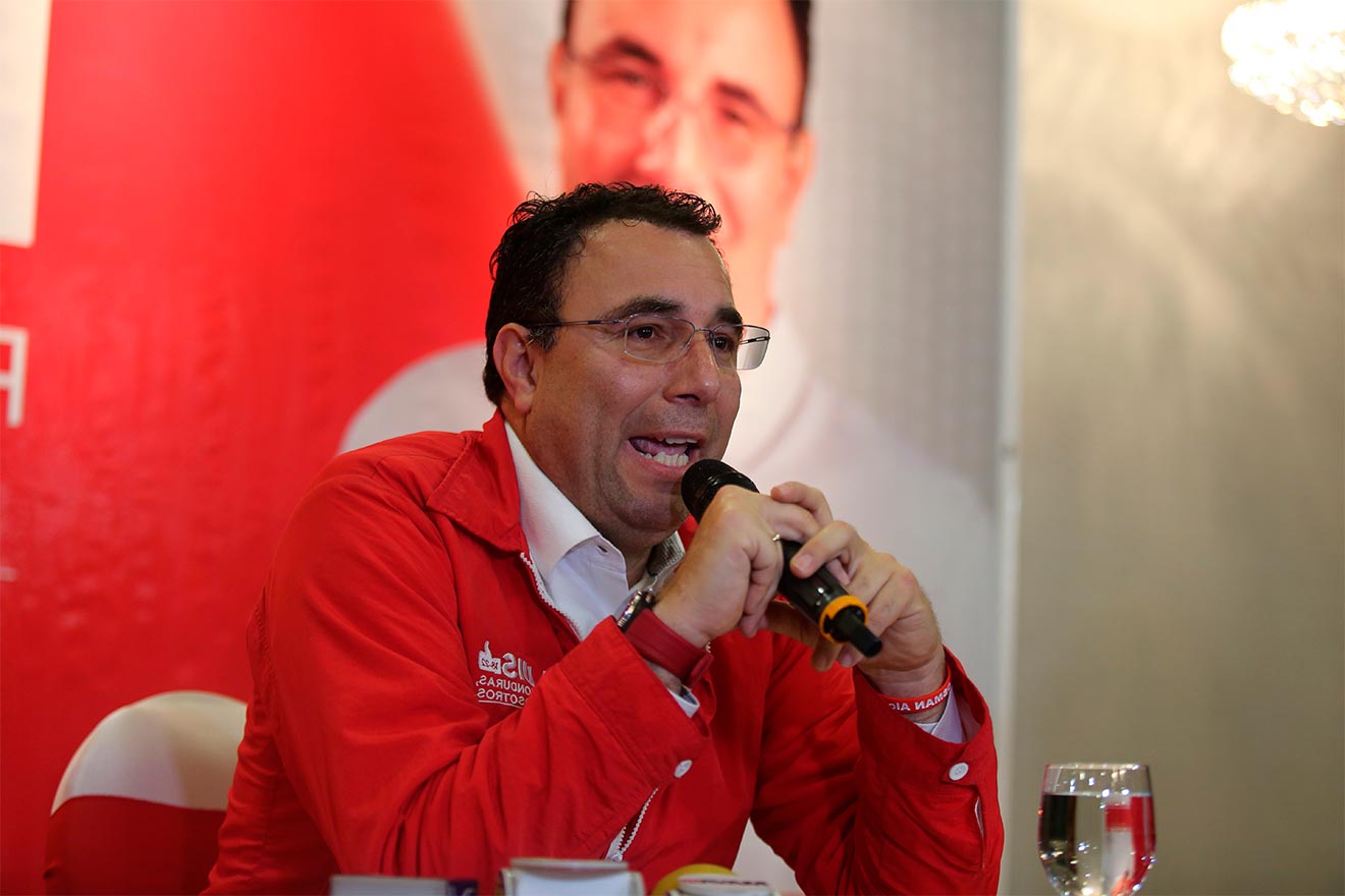 Luis Zelaya y hermanos