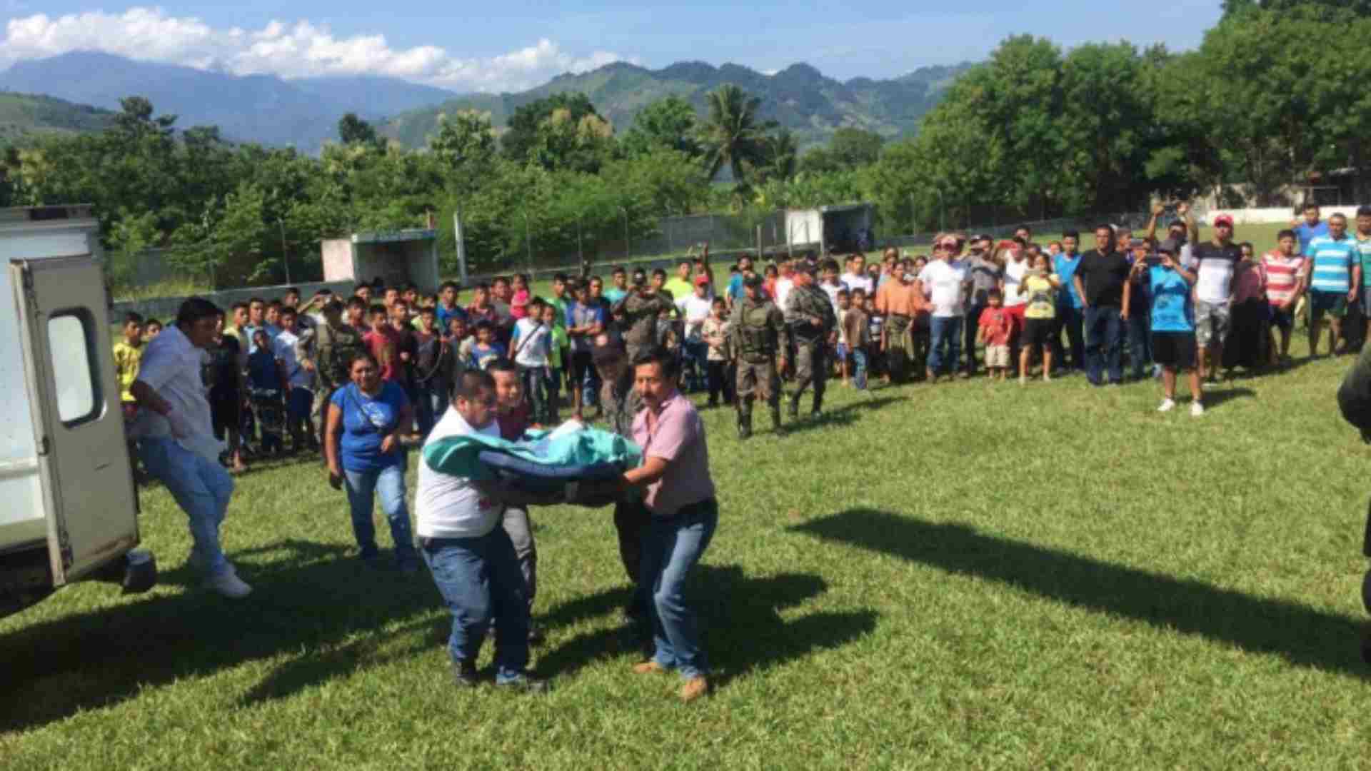 Una patrulla militar fue atacada por un grupo armado que supuestamente estaría ligado a la actividad del narcotráfico.