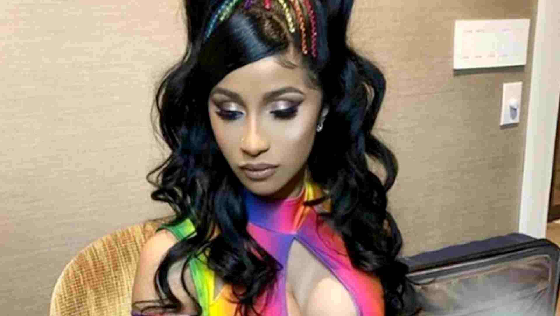 cardi come patas pollo