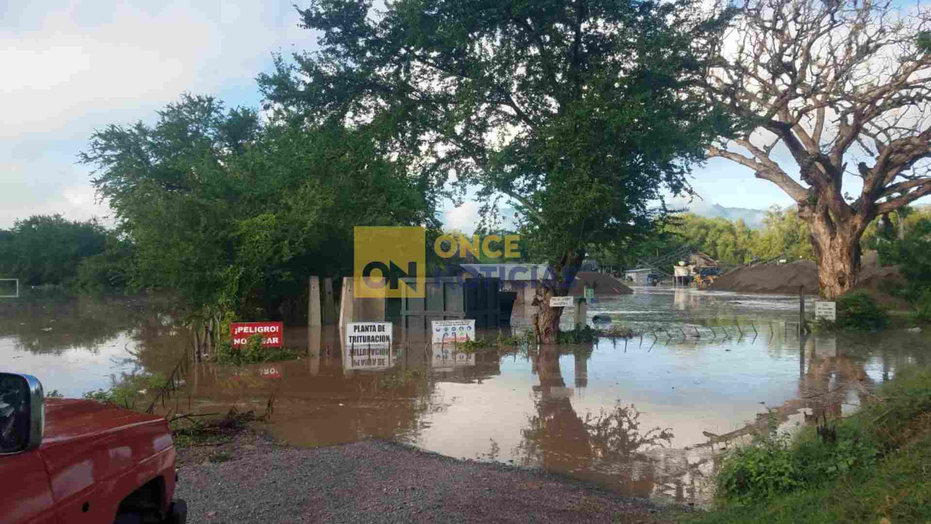 Desbordamiento río humuya