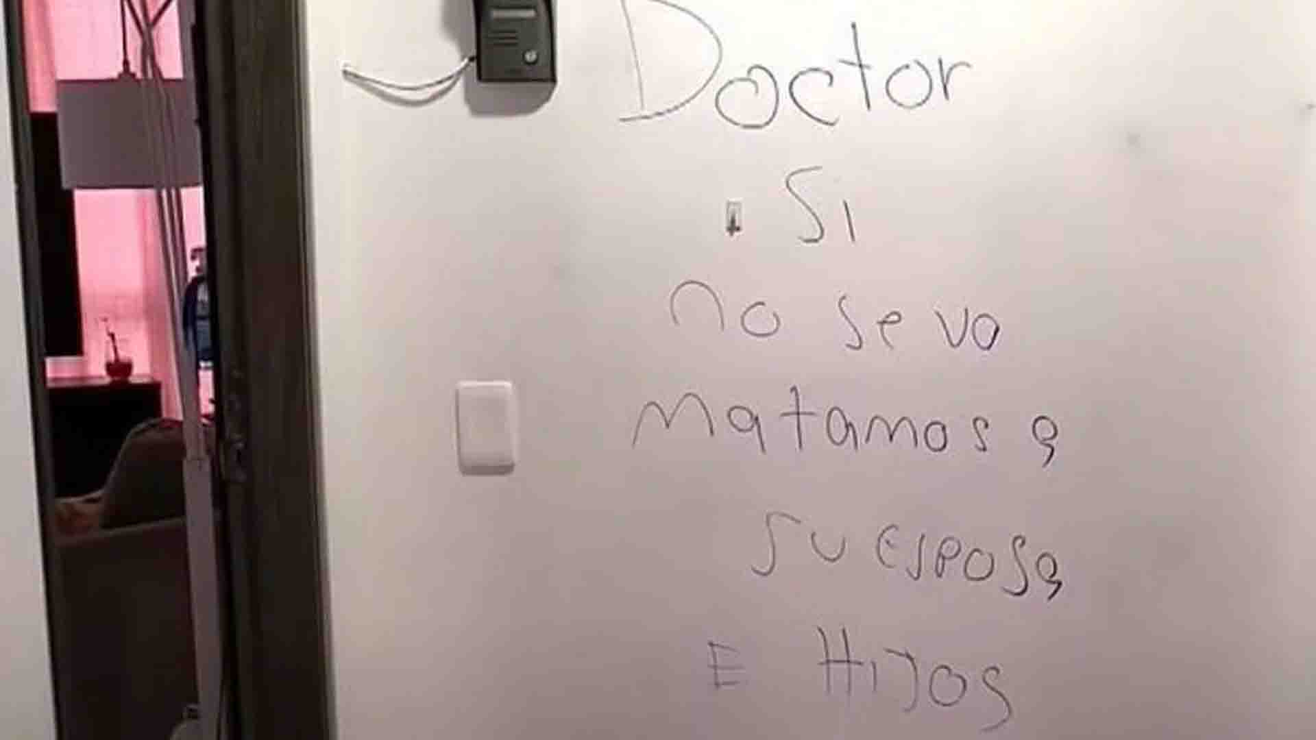 médico