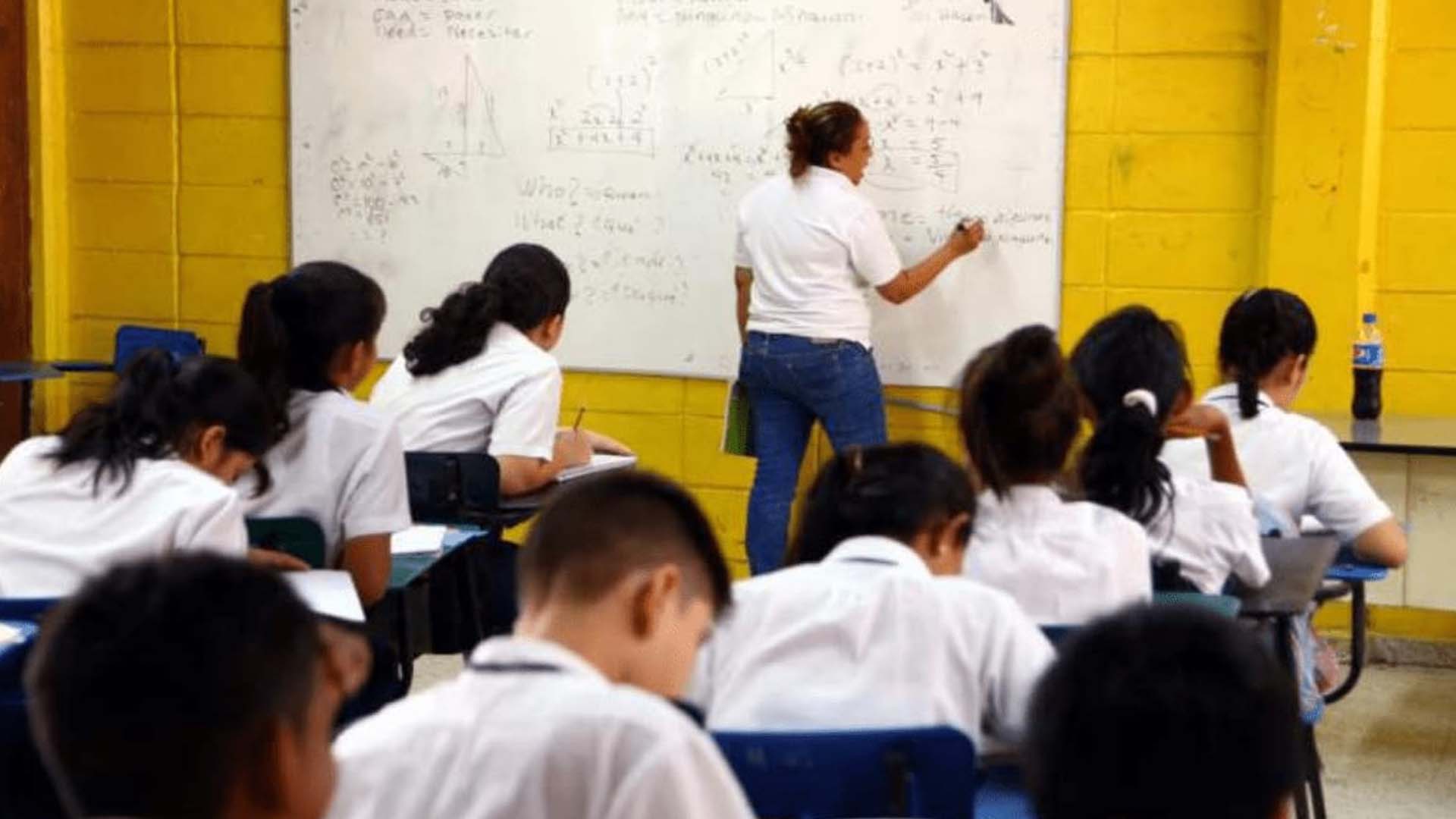 clases bilingües