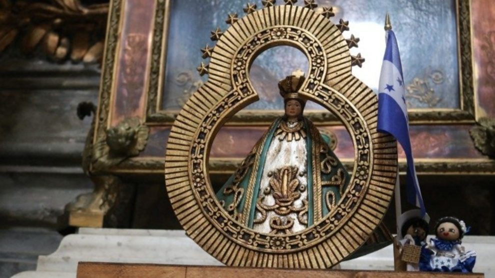 Virgen de Suyapa conmemora 274 años en singular celebración