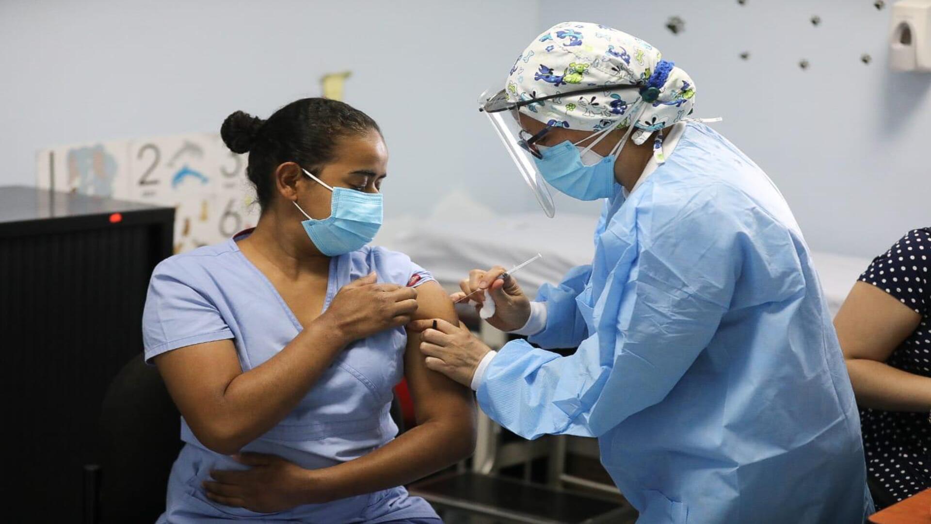 médicos
