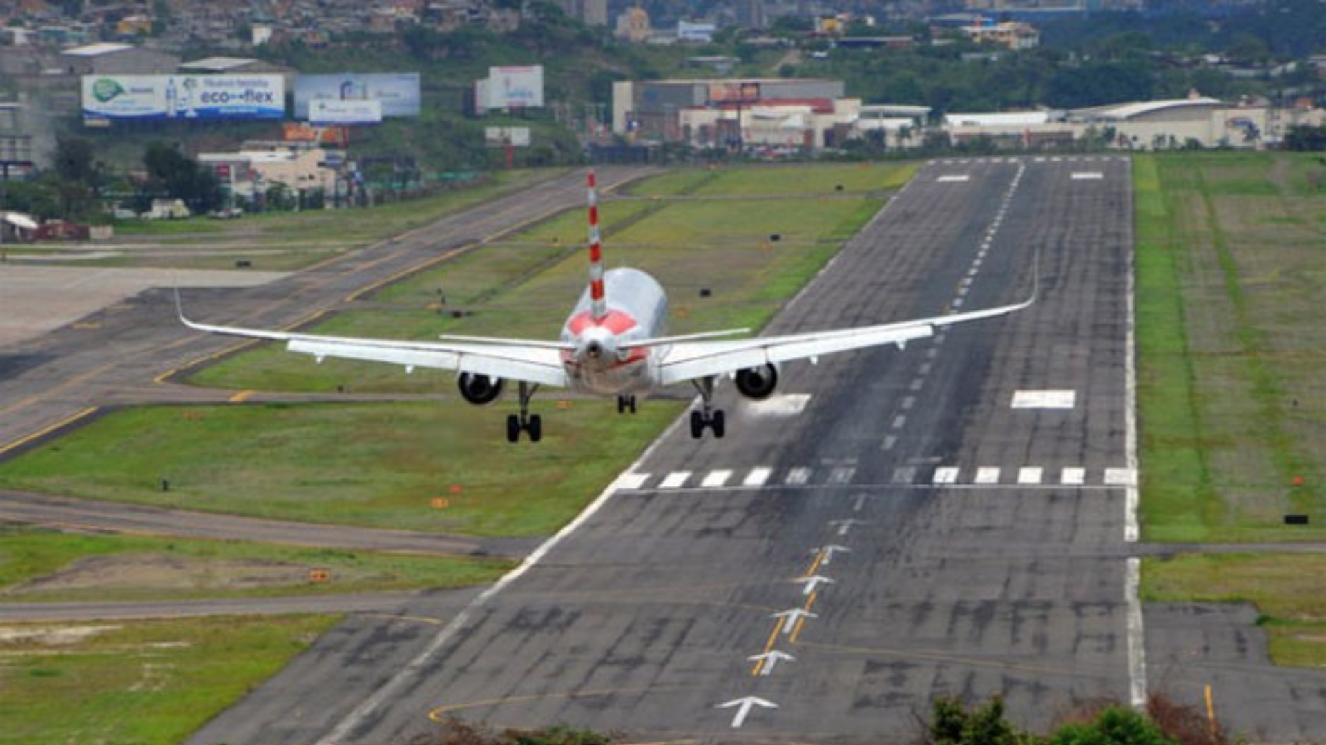 Transporte Aéreo Bajo Costo