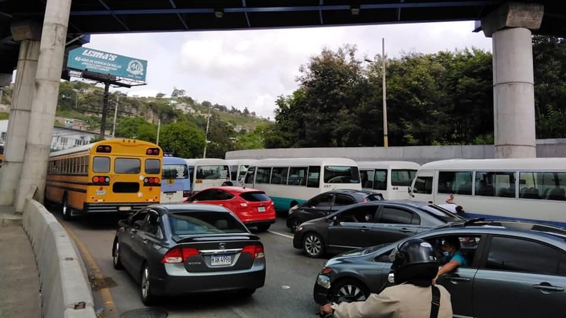 Transportistas descartan paro de transporte luego de alcanzar acuerdos