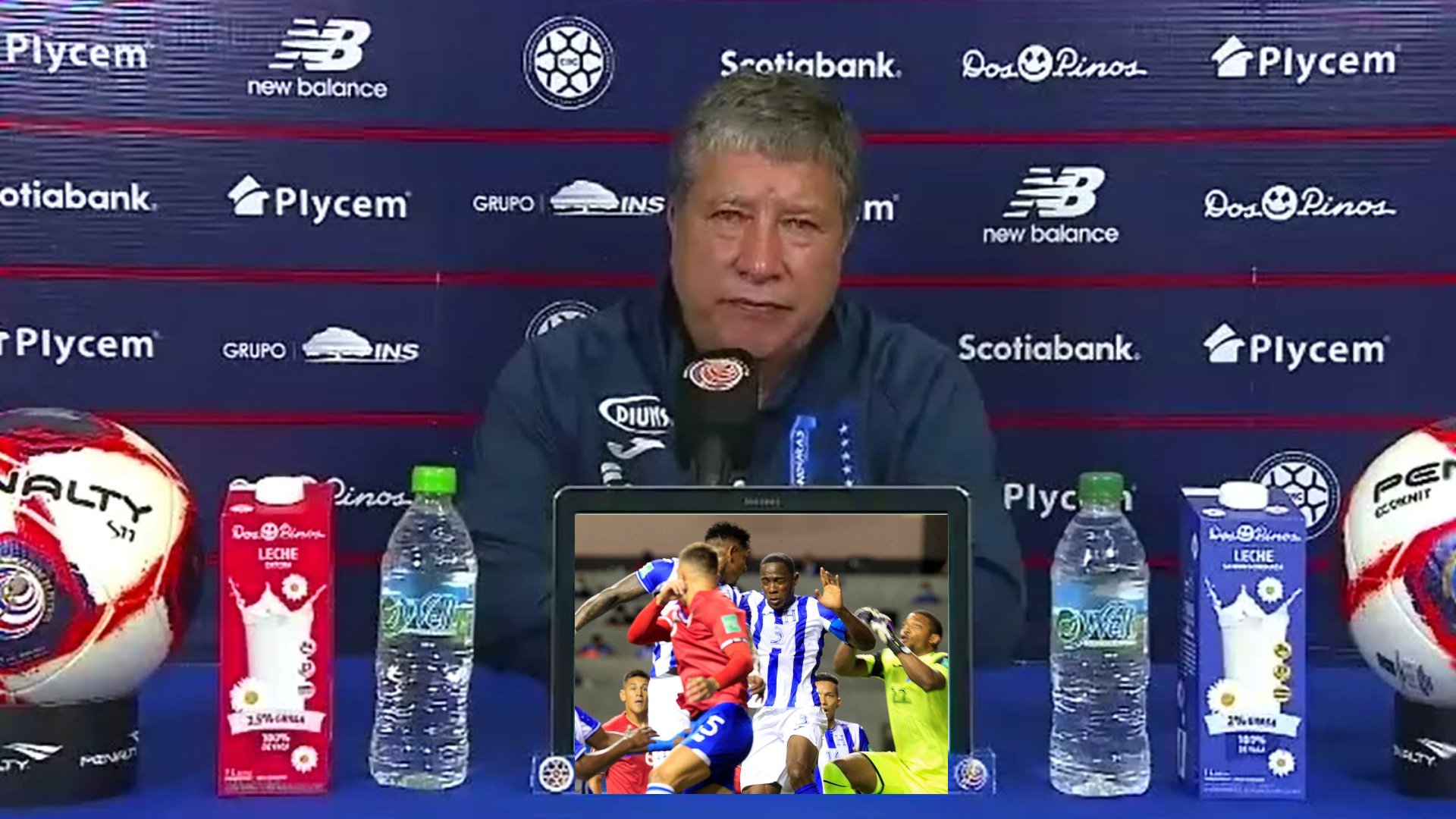 Bolillo Gómez