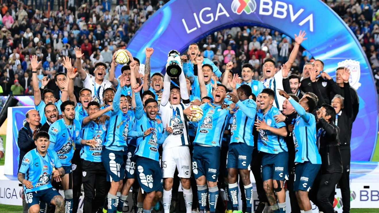 GOLEADA Pachuca se corona campeón del Apertura 2022 de la Liga MX