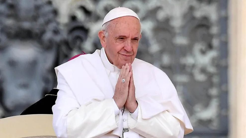 papa francisco pide rezar por migrantes