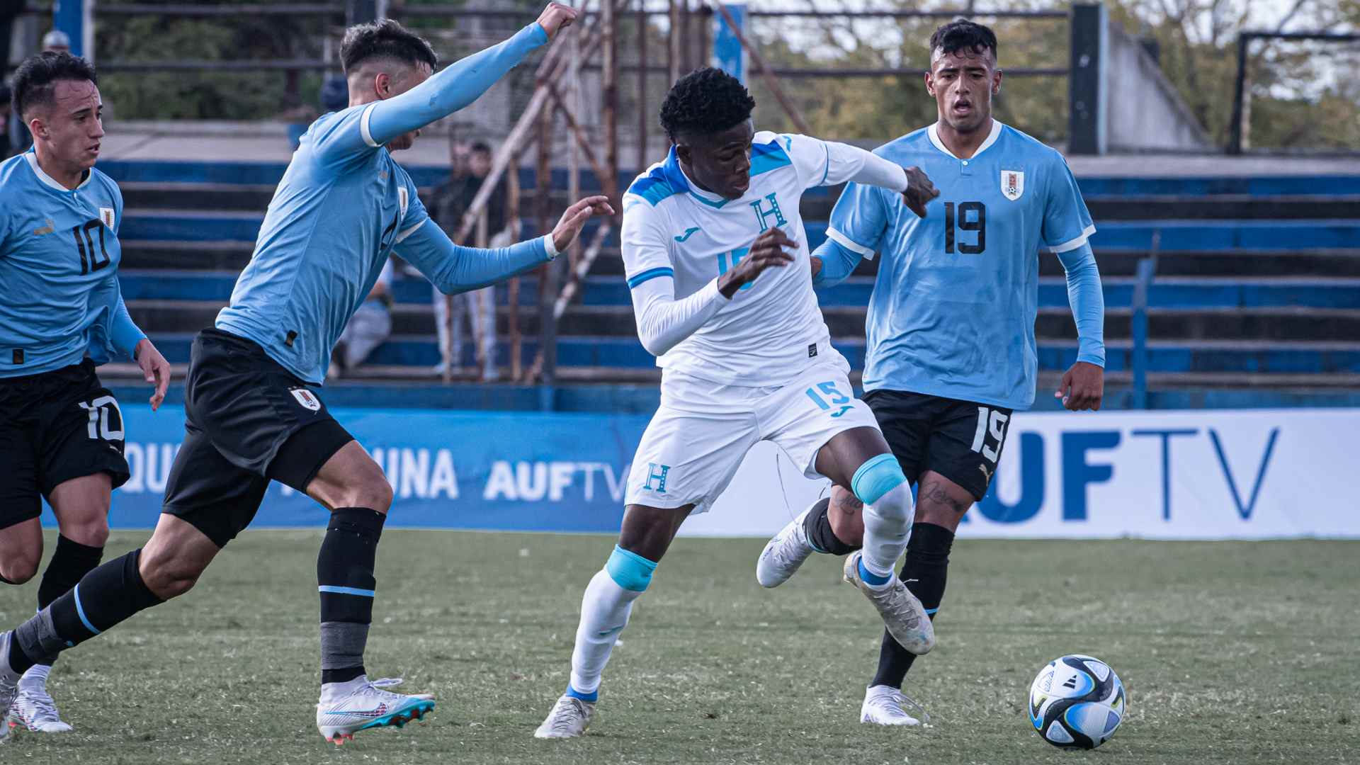 Honduras uruguay