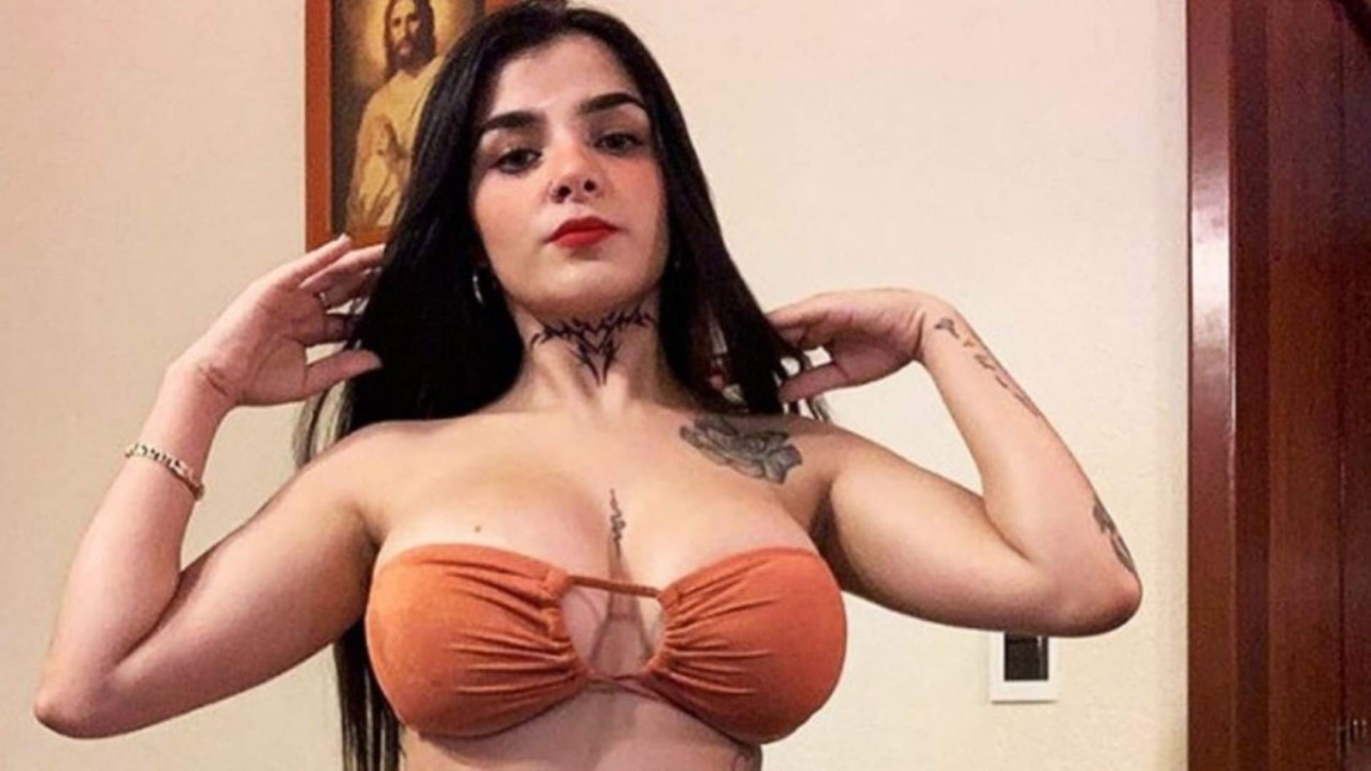 Karely Ruiz