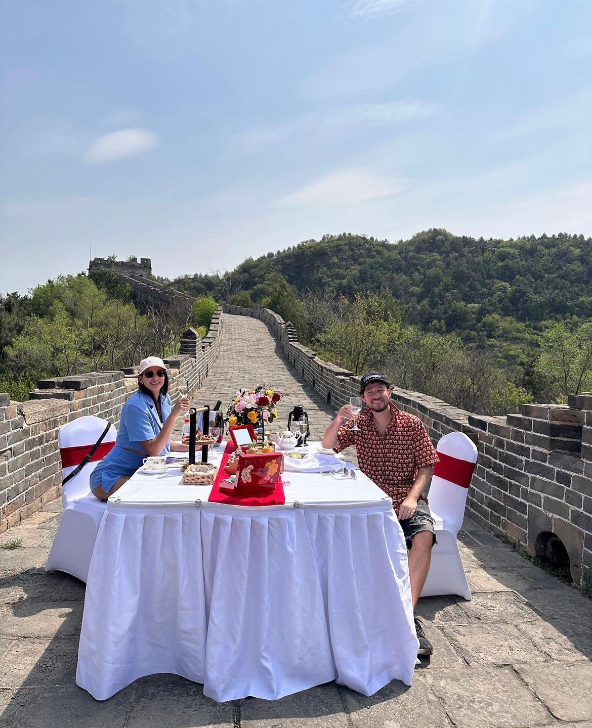 luisito en la muralla china