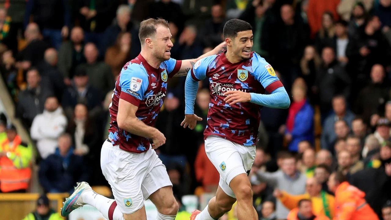 Burnley Rey Carlos