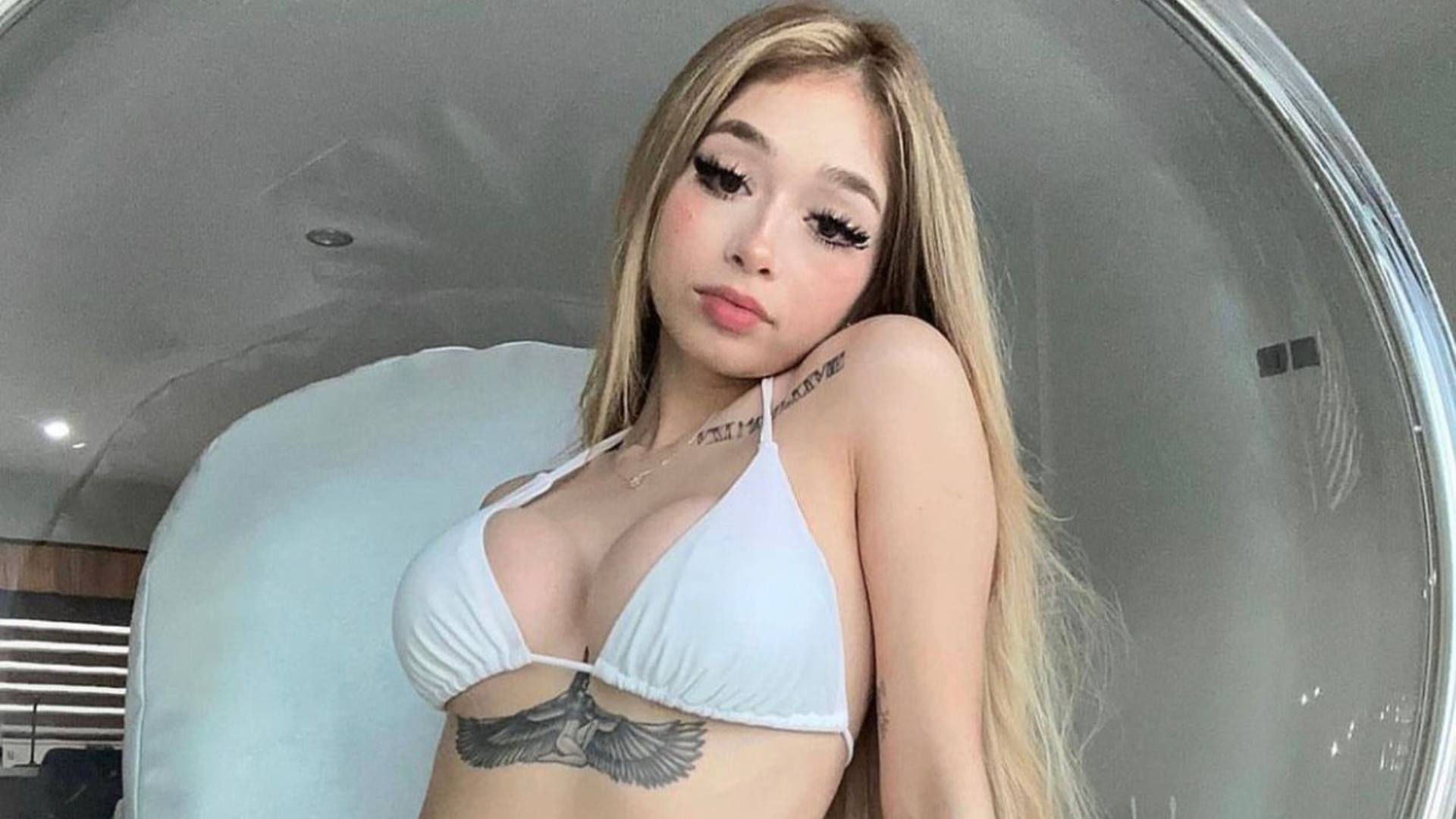 La bella modelo mexicana Yajana Cano,enciende OnlyFans