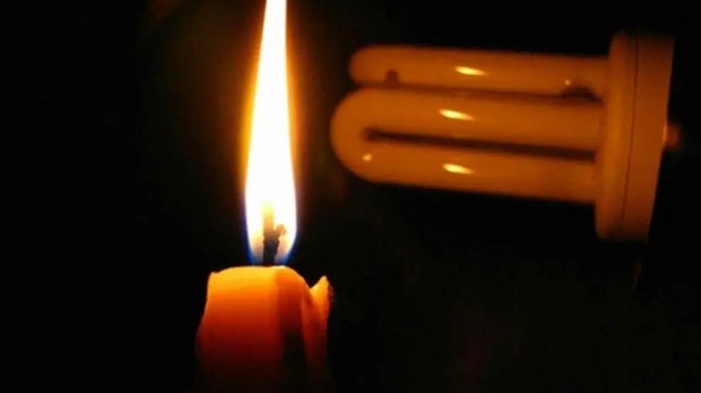 velas y focos en aumento 