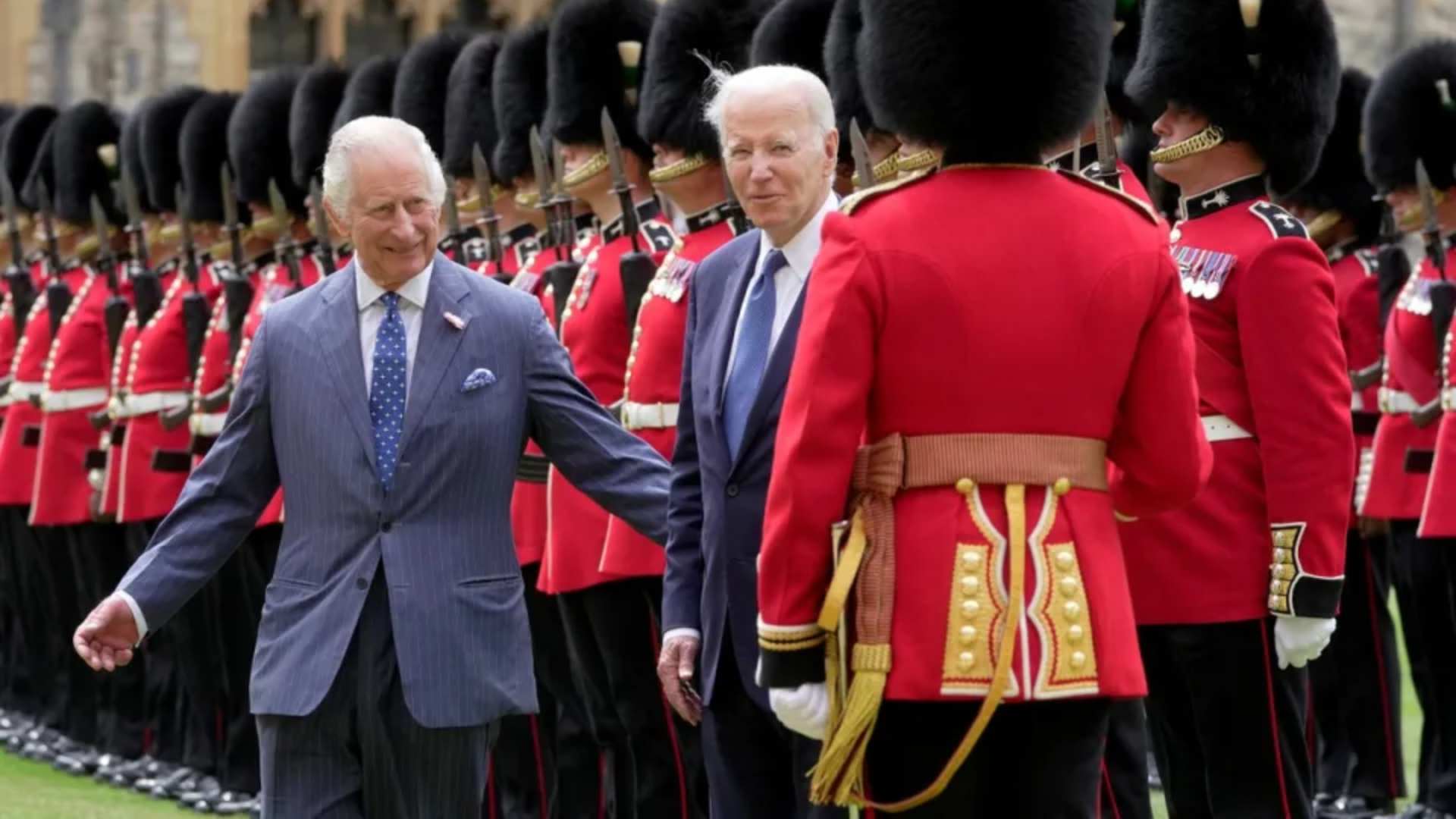 Joe biden y el rey carlos