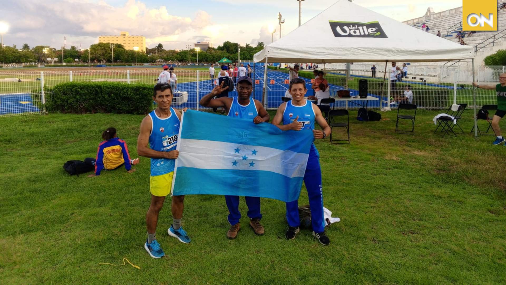 hondureños