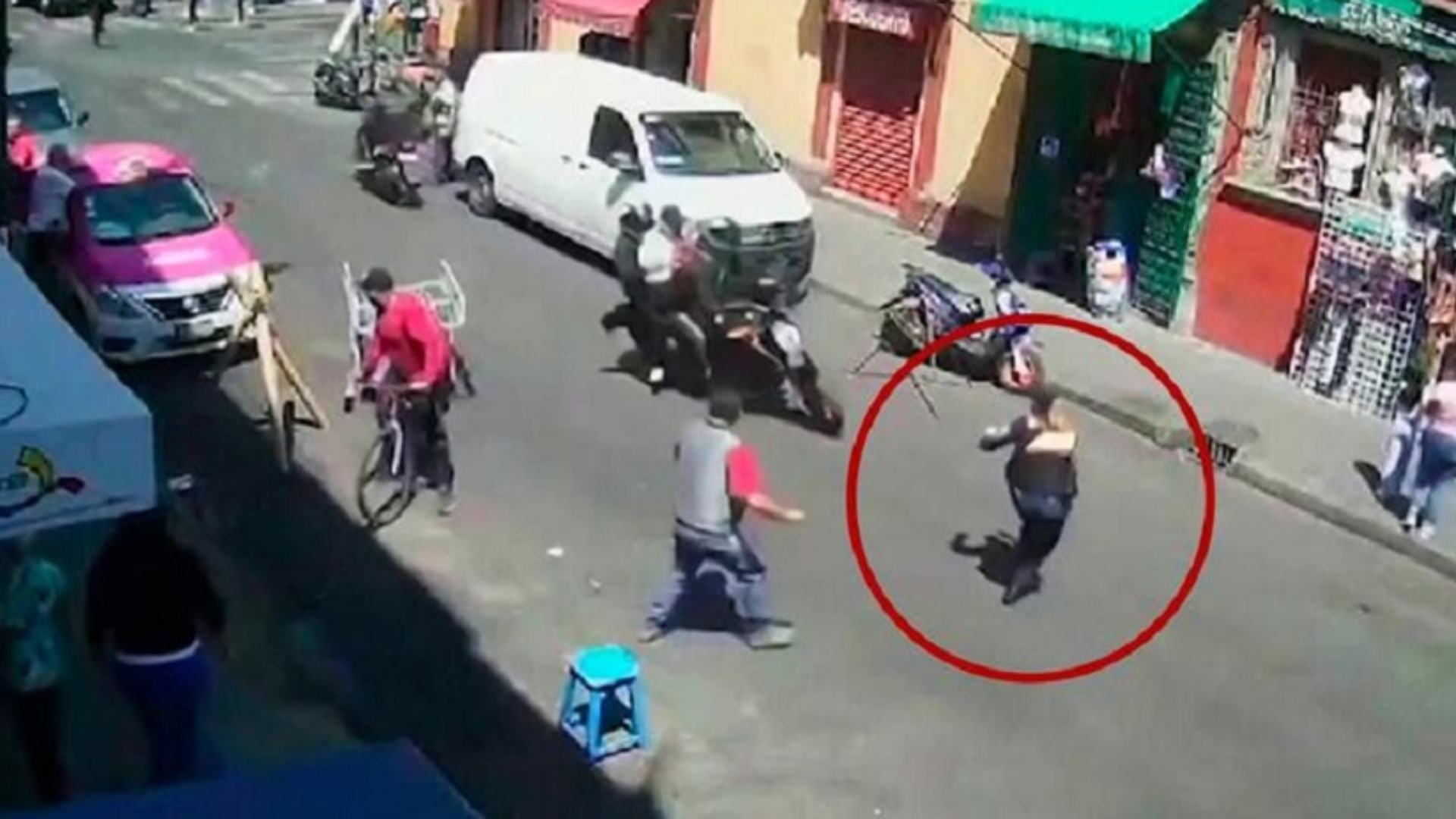 policía