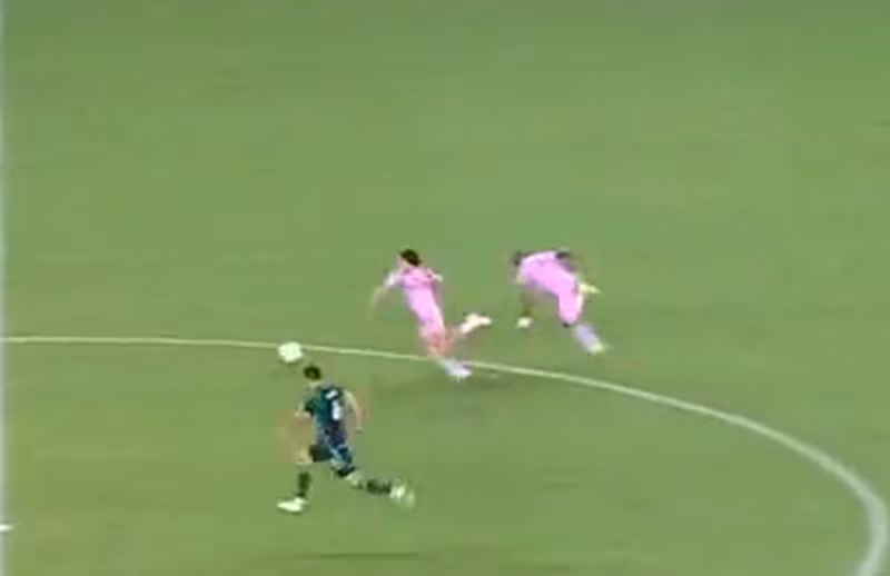 dos futbolistas