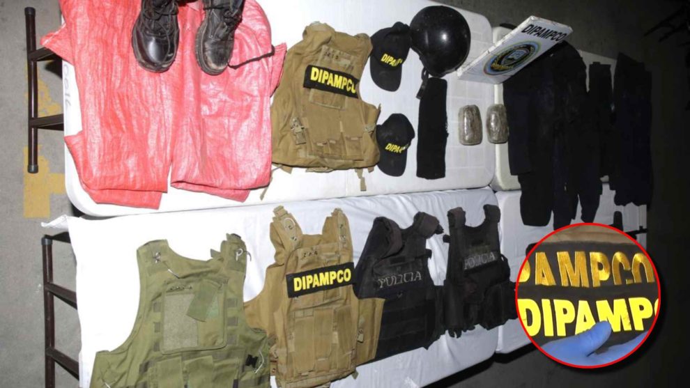Autoridades policiales establecen diferencias entre uniforme oficial y falso de la DIPAMPCO