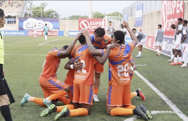 LOBOS UPN