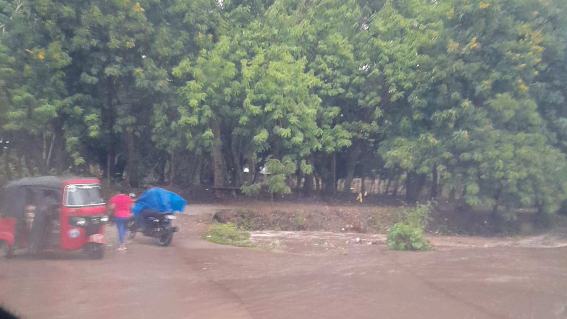 Reportan las primeras inundaciones en El Progreso con llegada de lluvias