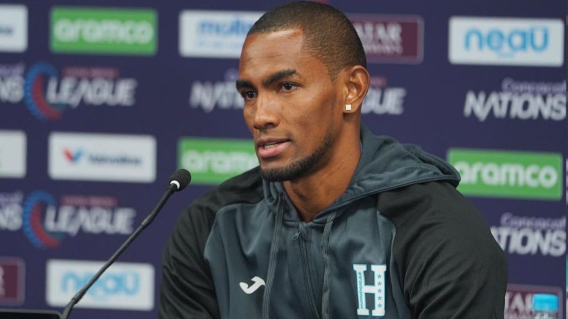 El delantero hondureño Jerry Bengtson, una pieza clave para la selección de Honduras, no participará en el próximo partido contra Cuba.