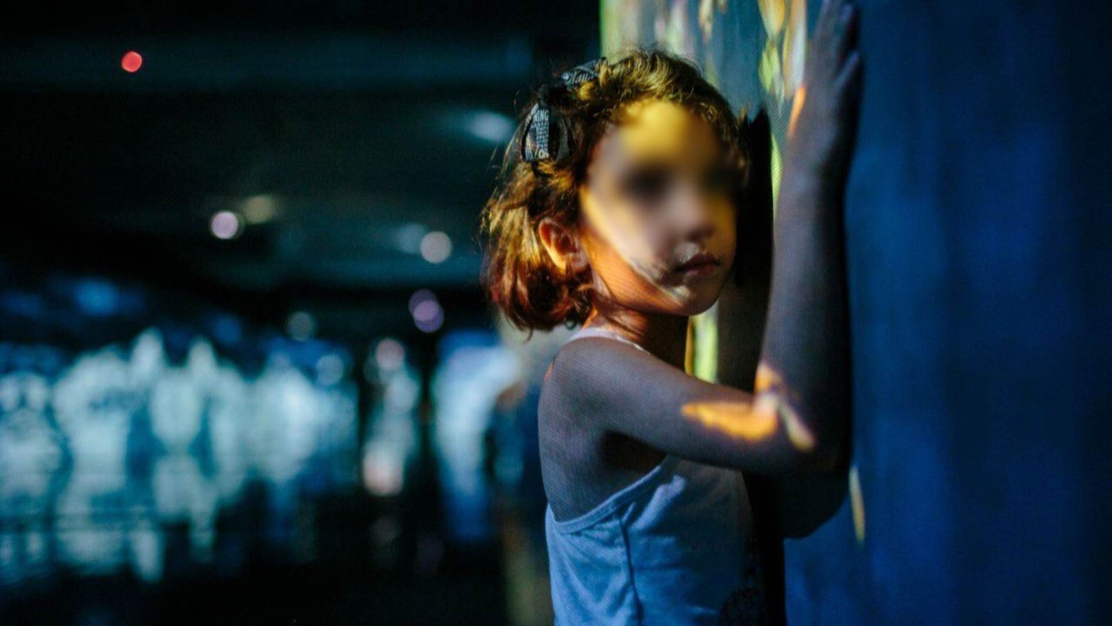 ¿Fantasmas? | Niña oía misteriosos ruidos en su habitación
