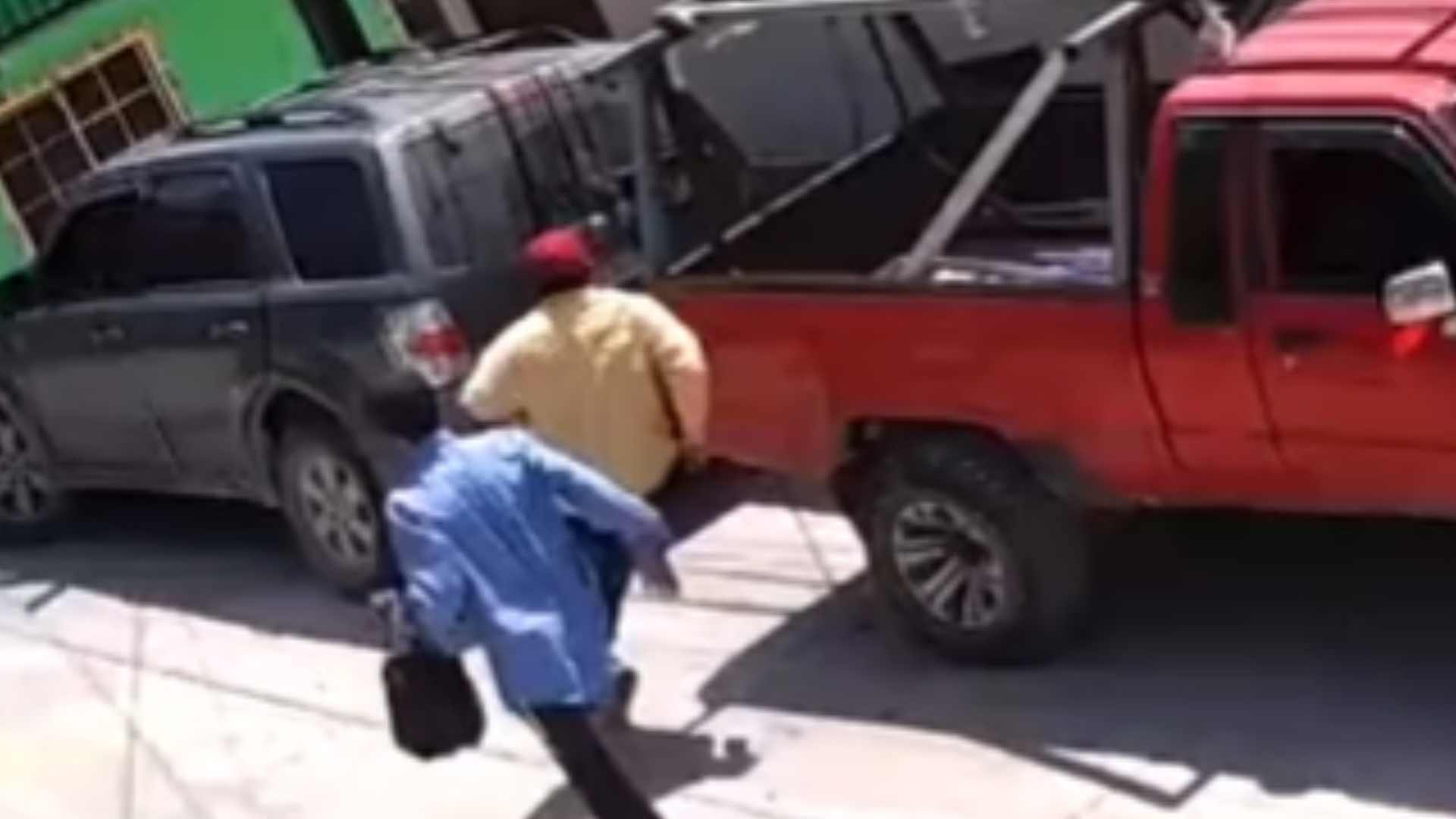 VIDEO ASALTO | Hombres dejan "sin nada" a negocio en Copán