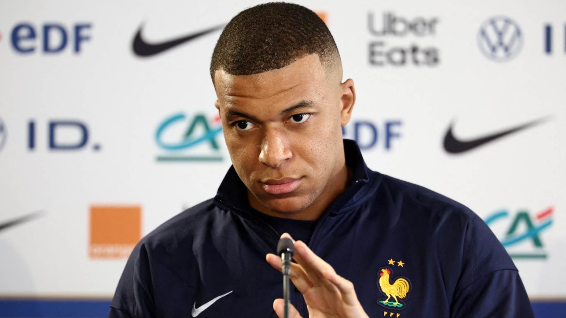 Mbappé lanza fuerte dardo tras su salida del PSG