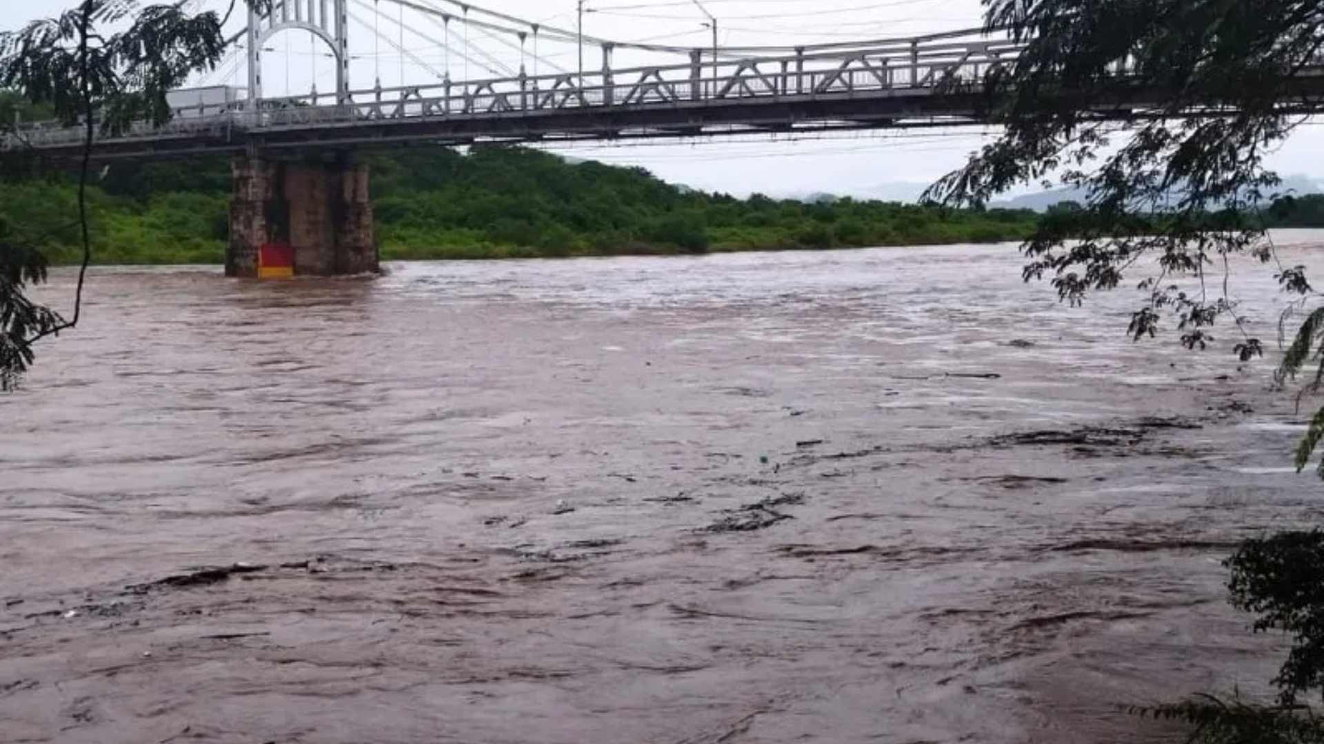 Niveles del río Choluteca por lluvias de la Tormenta Tropical Alberto