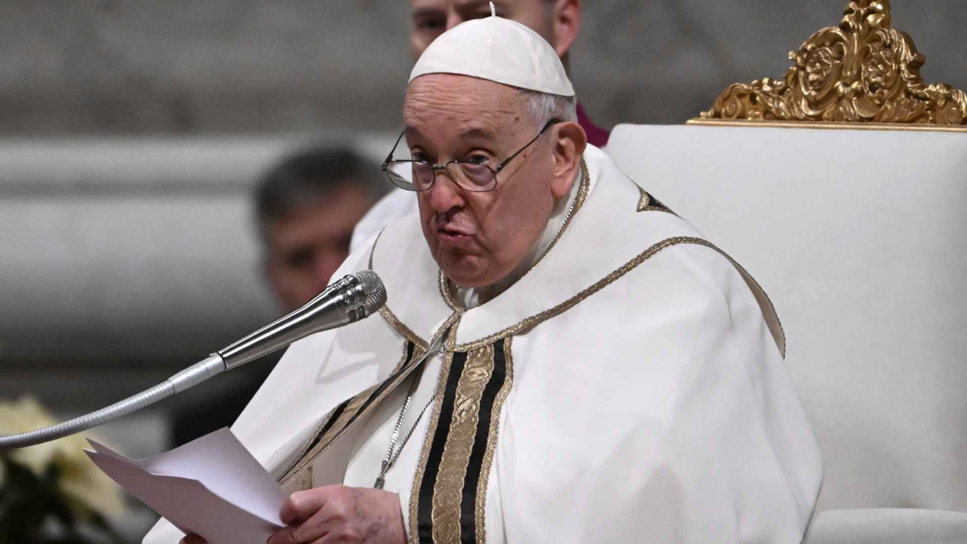 "Para que los fieles no se duerman": Papa Francisco exhorta a hacer misas más cortas