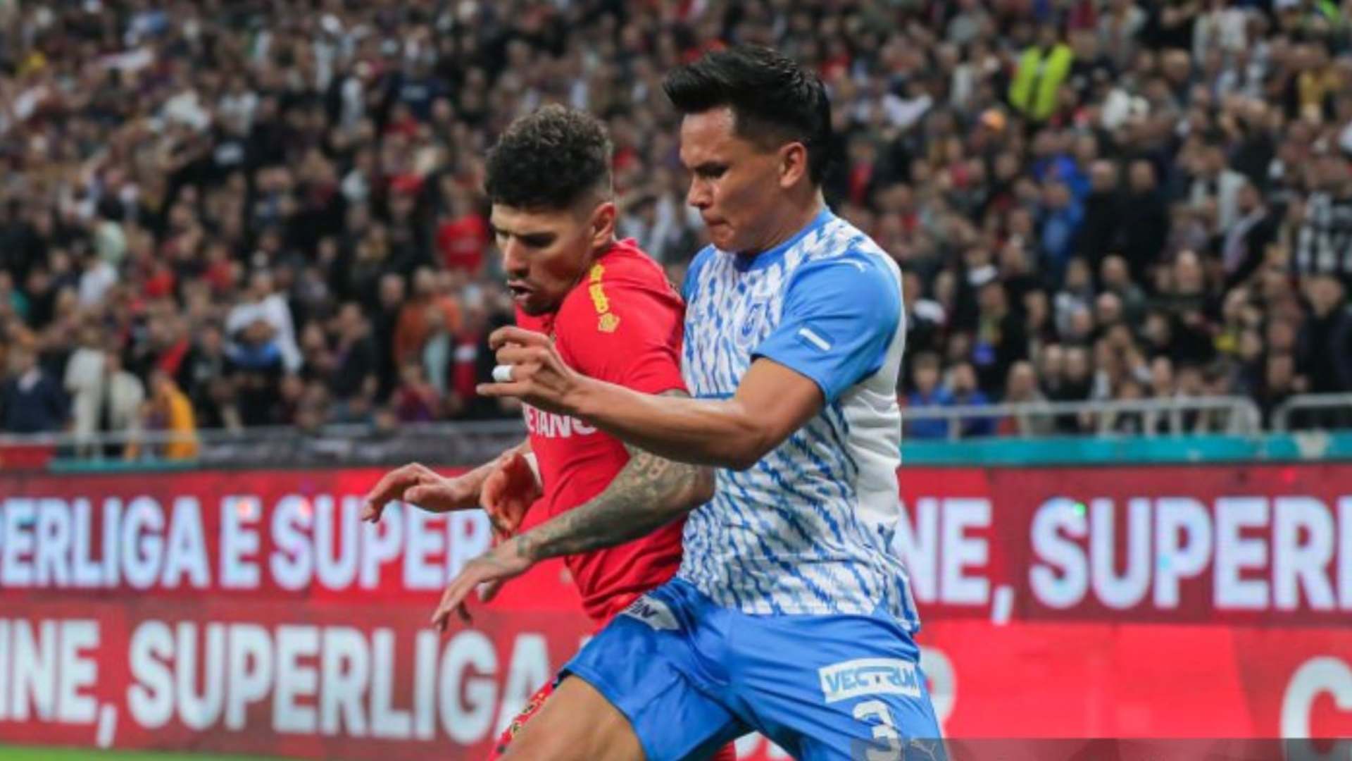 La primera aventura europea del defensor hondureño Denil Maldonado ha tenido un giro inesperado y desafortunado al ver la tarjeta roja.
