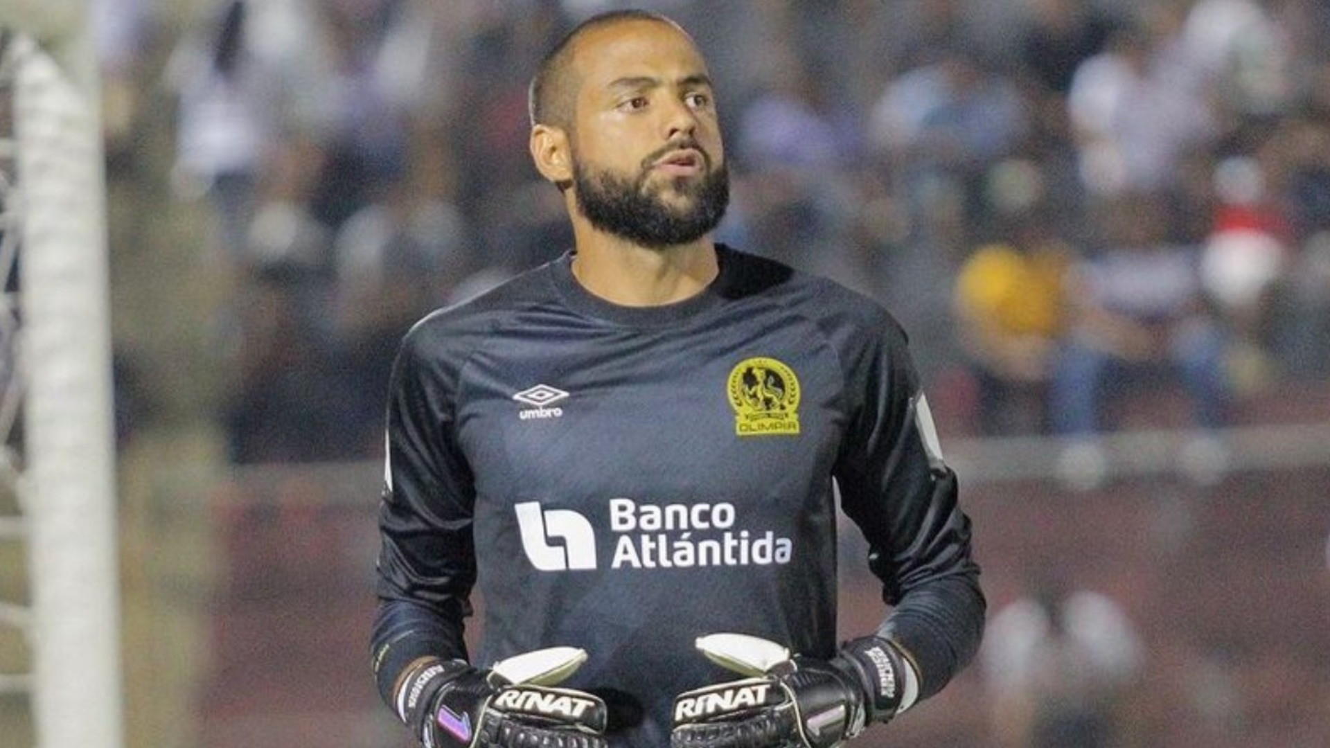 Edrick Menjívar, portero y capitán del Club Olimpia Deportivo, se dirigió a la prensa con determinación antes del debut del tetracampeón en el Torneo Apertura 2024-25.
