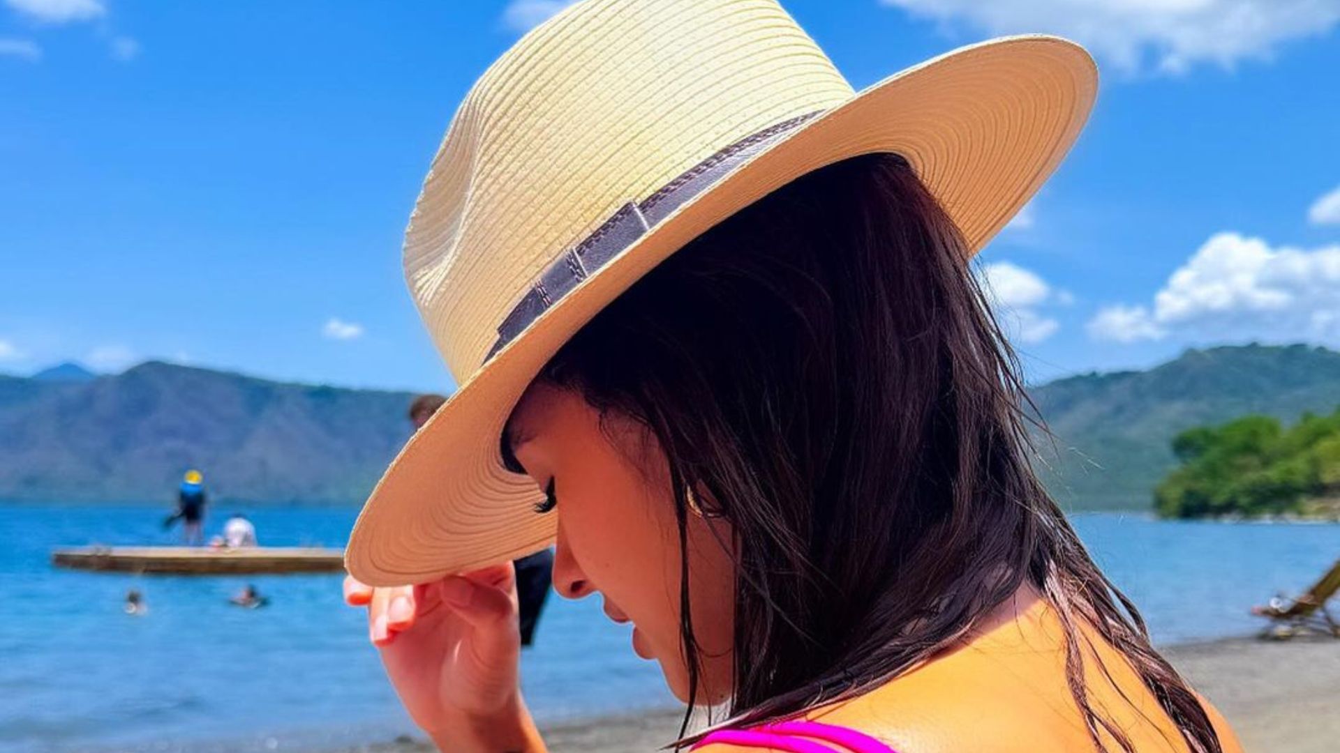 Con esta nueva oportunidad, Sinea David se embarca en una emocionante etapa de su carrera, dejando una huella significativa en los corazones de sus seguidores en Honduras y comenzando un nuevo capítulo en Guatemala.