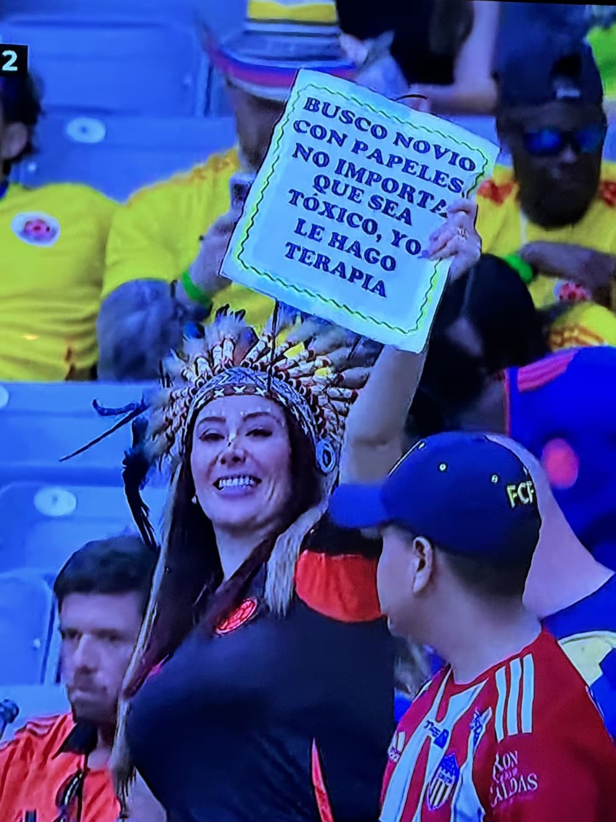 Mujer viral por buscar 'novio con papeles' en la Copa América