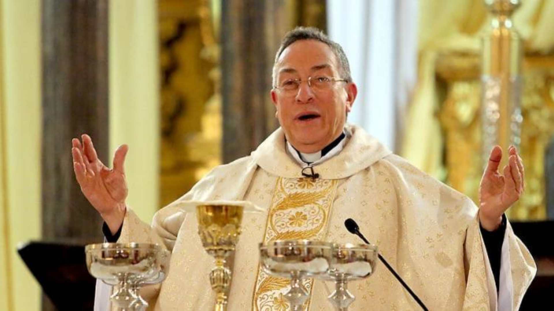 Cardenal Rodríguez asegura que por unos cuantos delincuentes “no se puede juzgar a todos los hondureños”