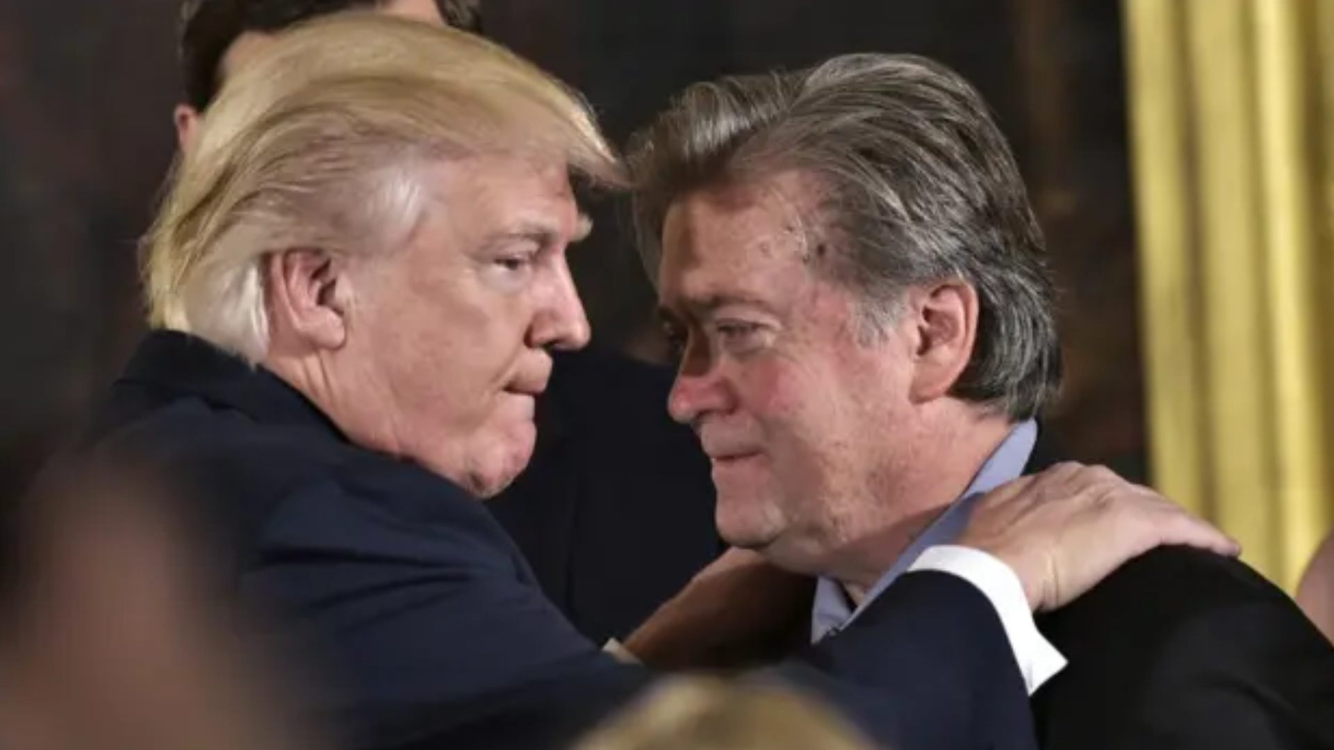 exasesor de Trump