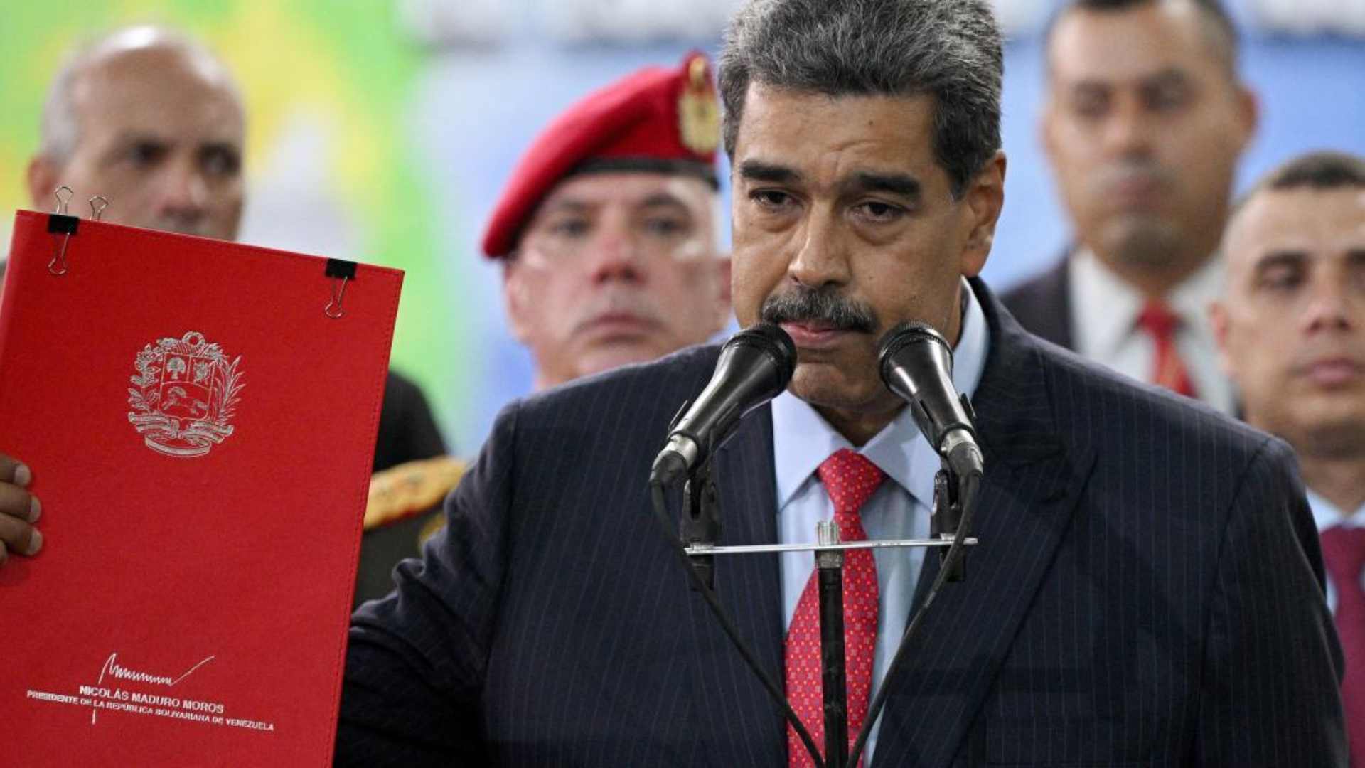 Nicolás Maduro interpone recurso de amparo en el TSJ