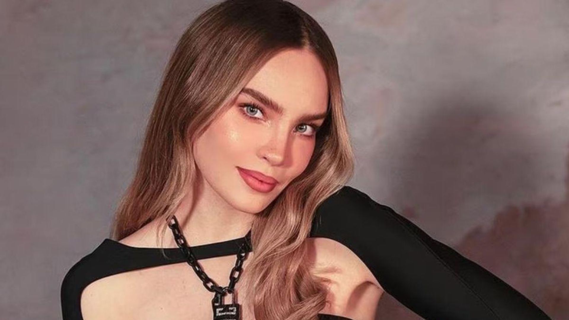 Verónica del Castillo desató polémica al revelar un supuesto secreto de Belinda, acusándola de dejar una deuda en la exclusiva colonia Jardines del Pedregal, en la Ciudad de México.