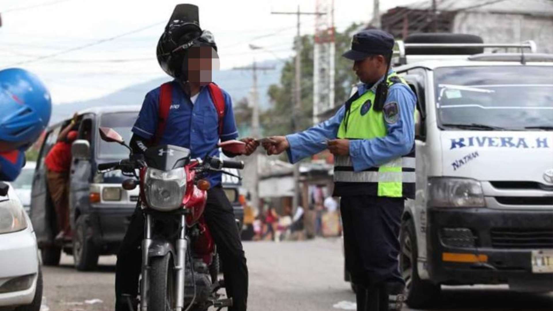 La infracción más común de los motociclistas en Honduras