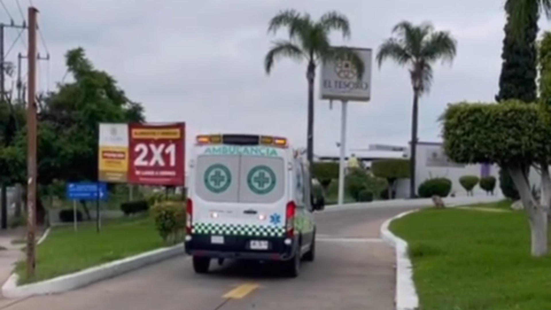 Hombre hospitalizado de emergencia motel