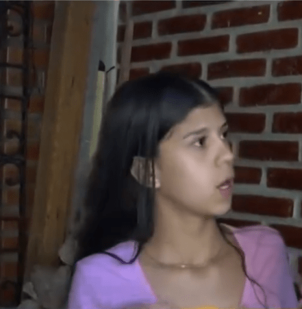 Hondureña agrede a su vecina por sticker de WhatsApp 