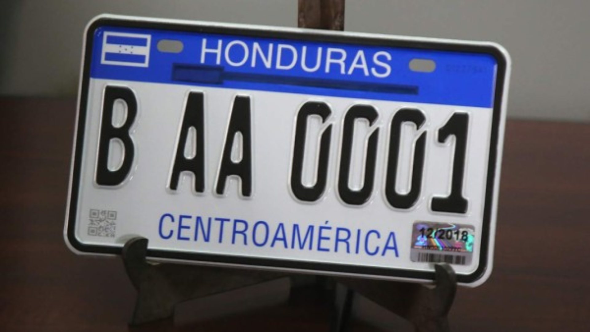Placas vehiculares en Honduras; fechas para reclamarlas