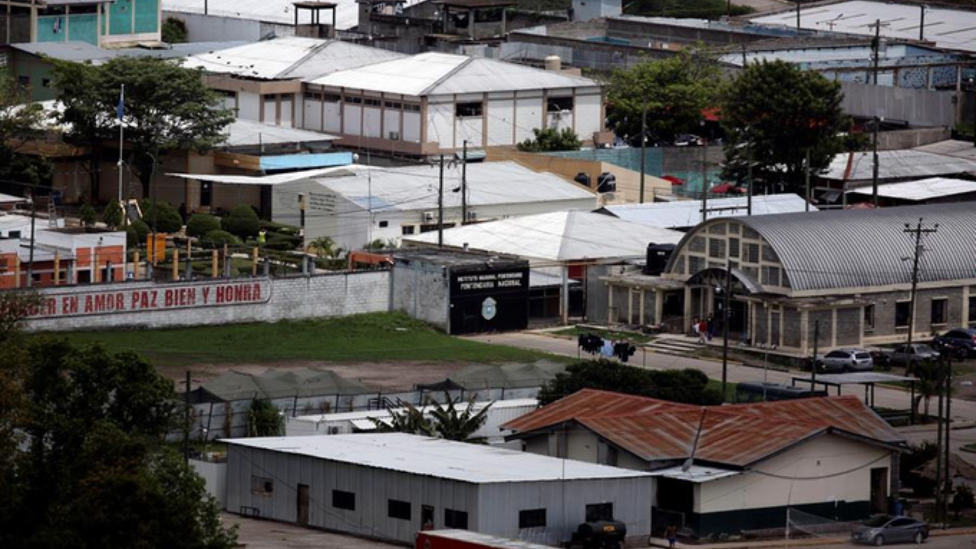 Dos privados de libertad perdieron la vida y tres resultaron heridos en un amotinamiento tras un intento de fuga en la Penitenciaria Nacional de Támara.
