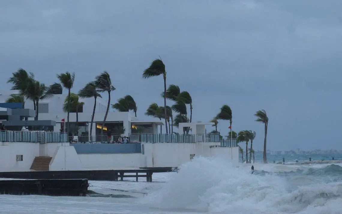 Seguimiento en tiempo real y su trayectoria en vivo de huracán Helene
